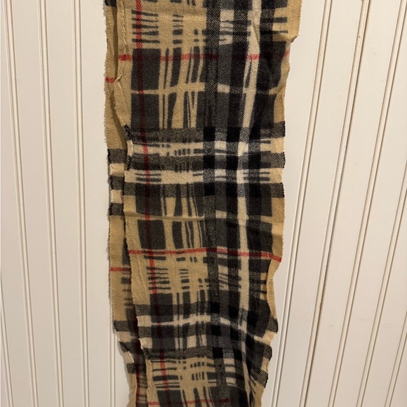 Burberry Plaid Patterned Scarf - Picture 1 of 3